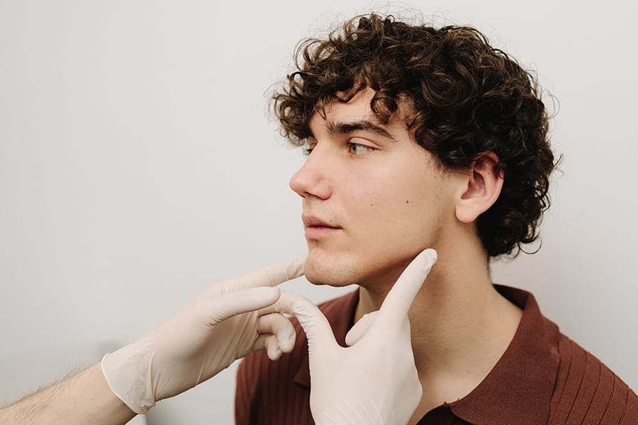 genioplastie risques complications chirurgie menton genioplastie avant apres chirurgie menton prix mentoplastie fonctionnelle docteur federico loreto chirurgien esthetique paris